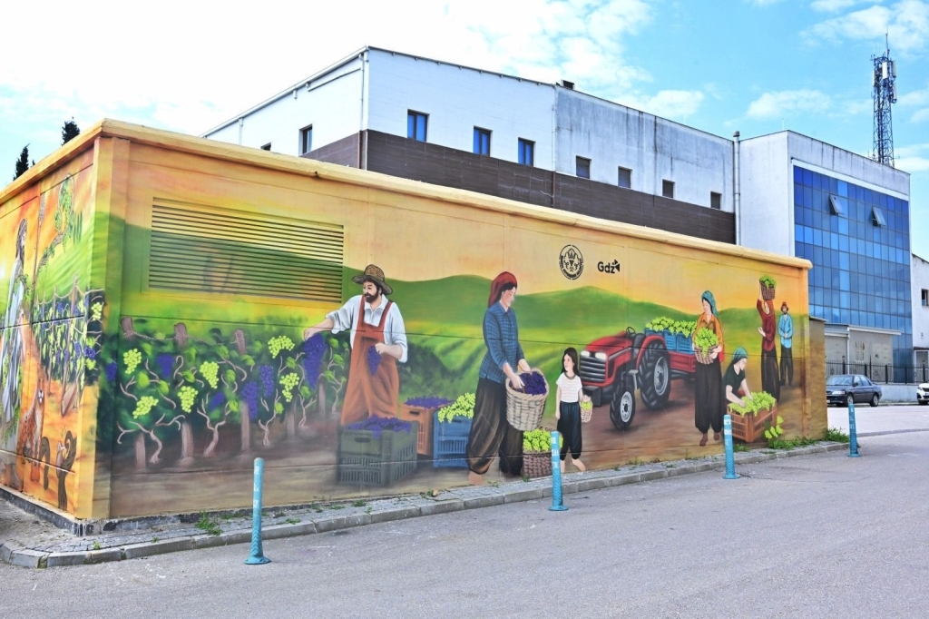 Manisa’nın Sokakları Sanatla Renkleniyor
